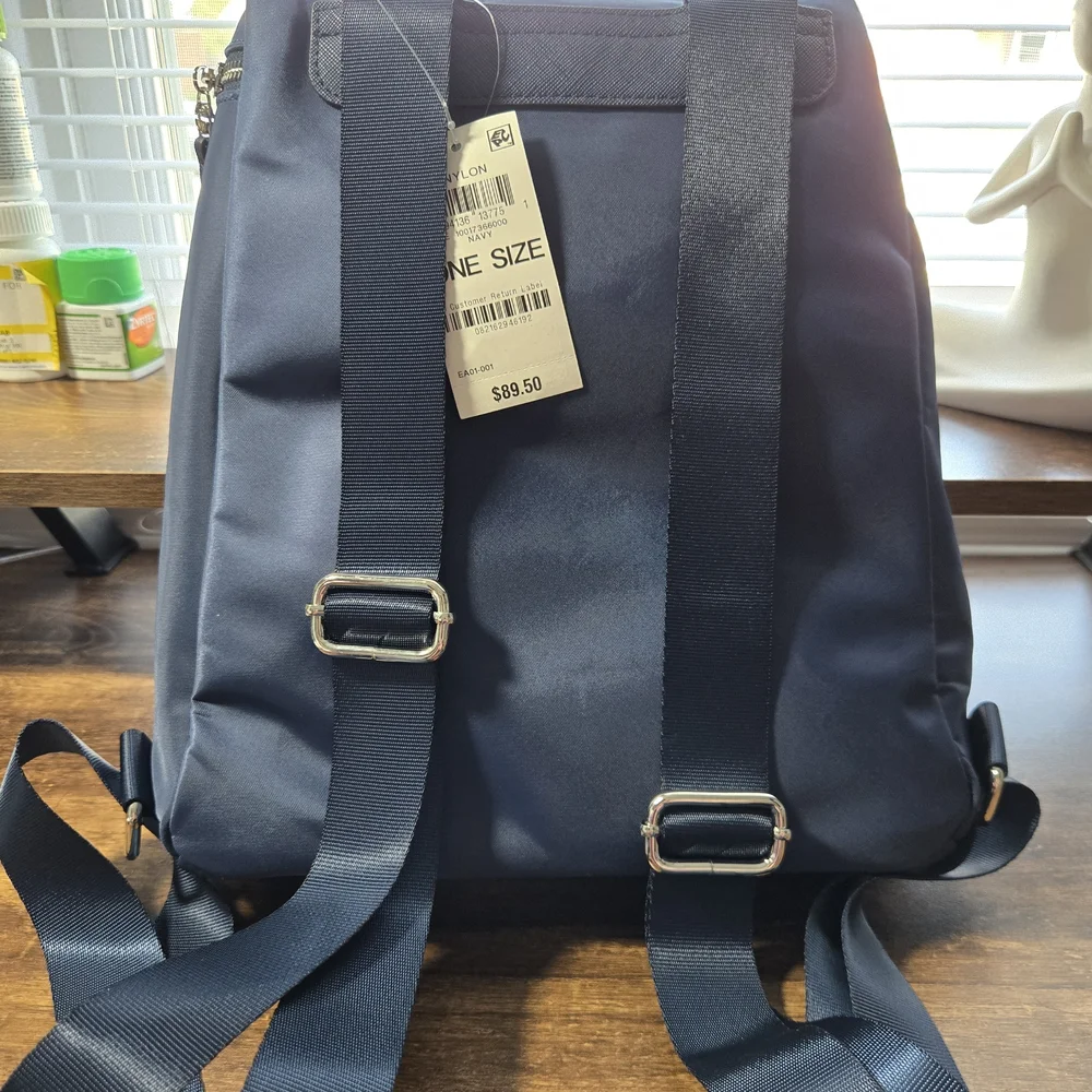Giani Bernini Navy Backpack Many Pockets Adjustable Straps‎ Nwt